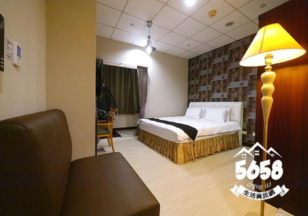85 Eagle Hotel Kao-siung Exteriér fotografie